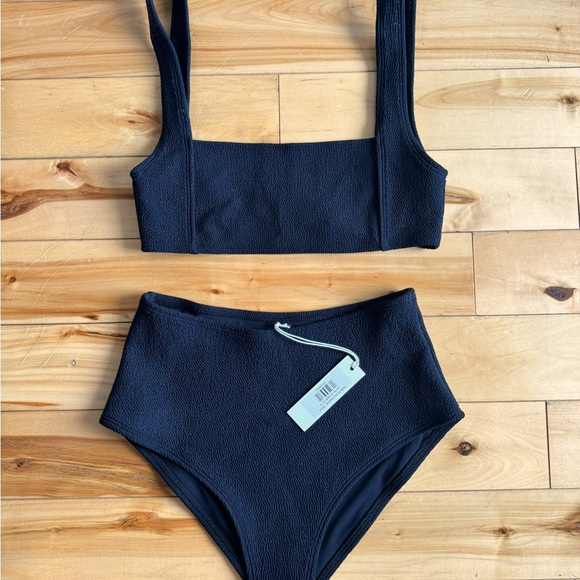 NWT WANDERLUST textured bikini Erin in BLACK - Picture 3 of 8